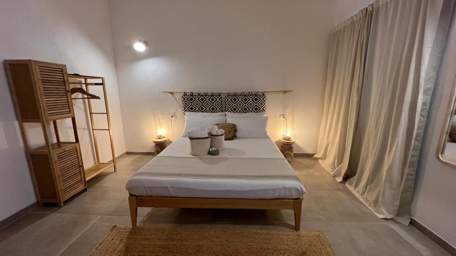 Il Mandorlo Bed & Breakfast Santa Teresa Gallura Ngoại thất bức ảnh
